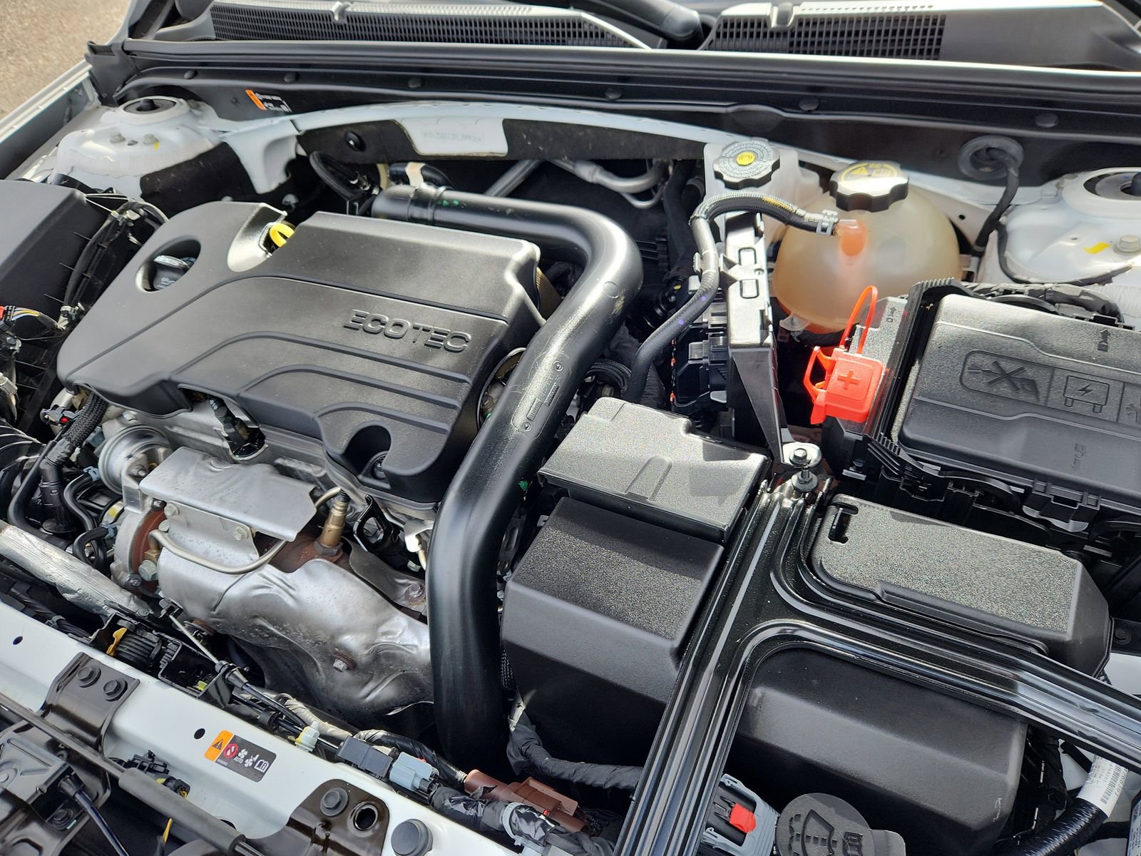 Used 2023 Chevrolet Malibu LT image 14