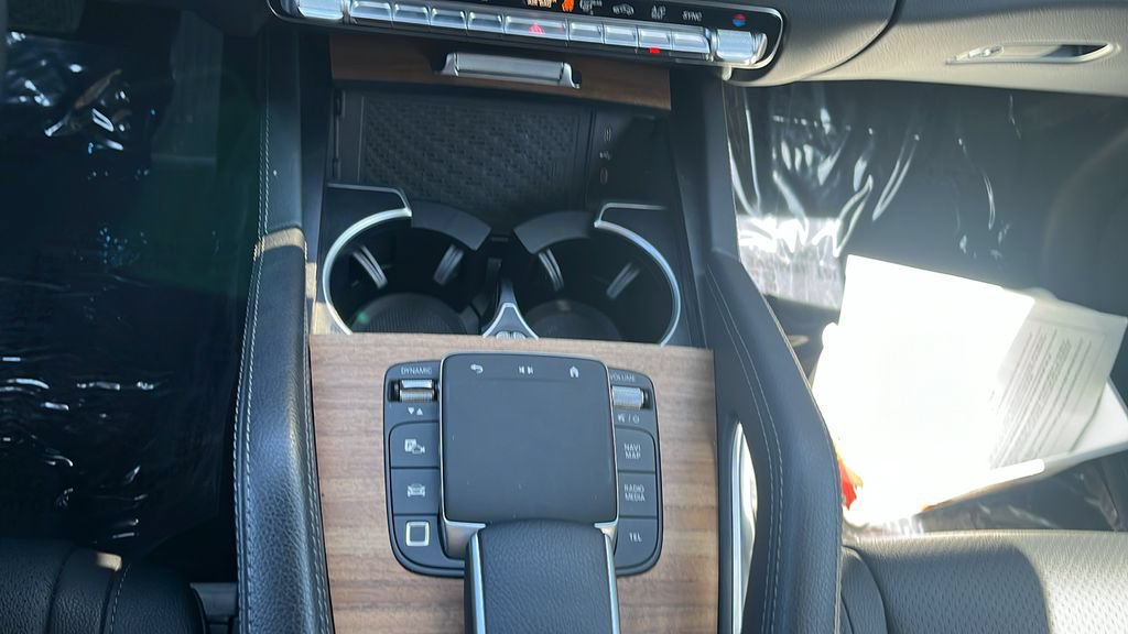 Used 2025 Mercedes-Benz GLE 450 4MATIC image 18