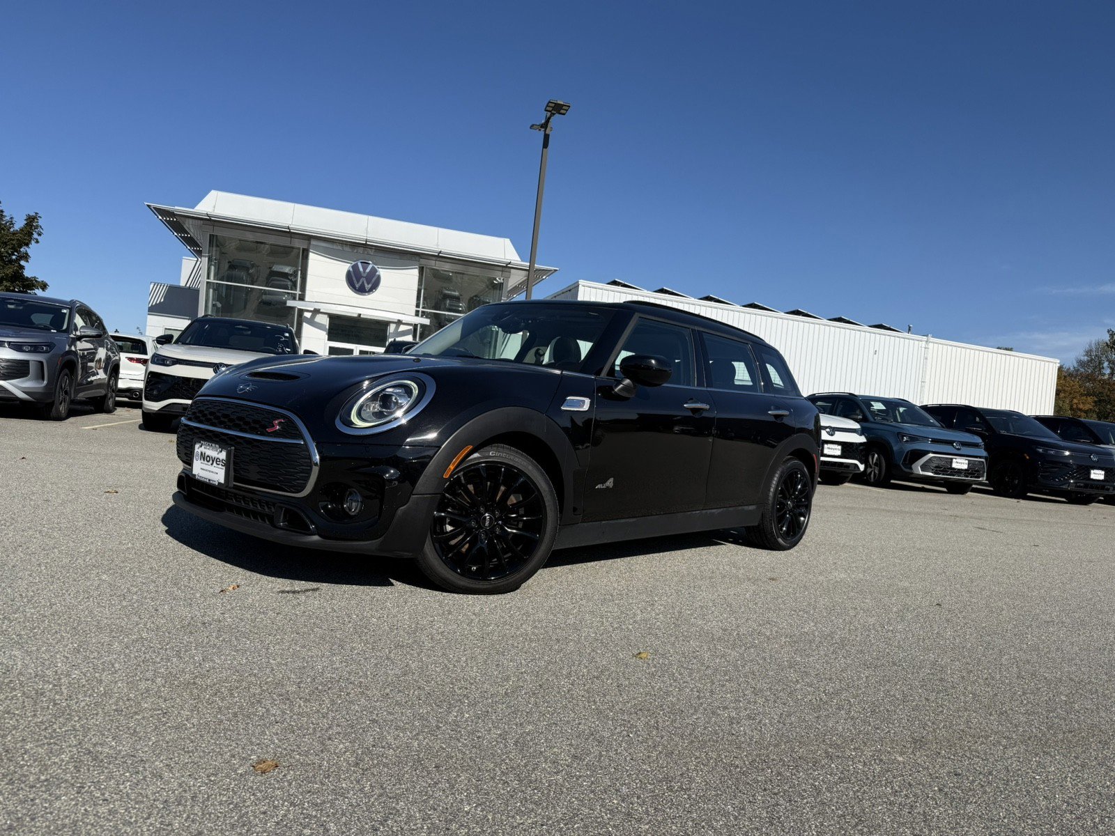 Used 2021 MINI Cooper Clubman S image 1