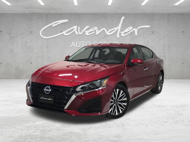Used 2023 Nissan Altima 2.5 SV FWD video 1