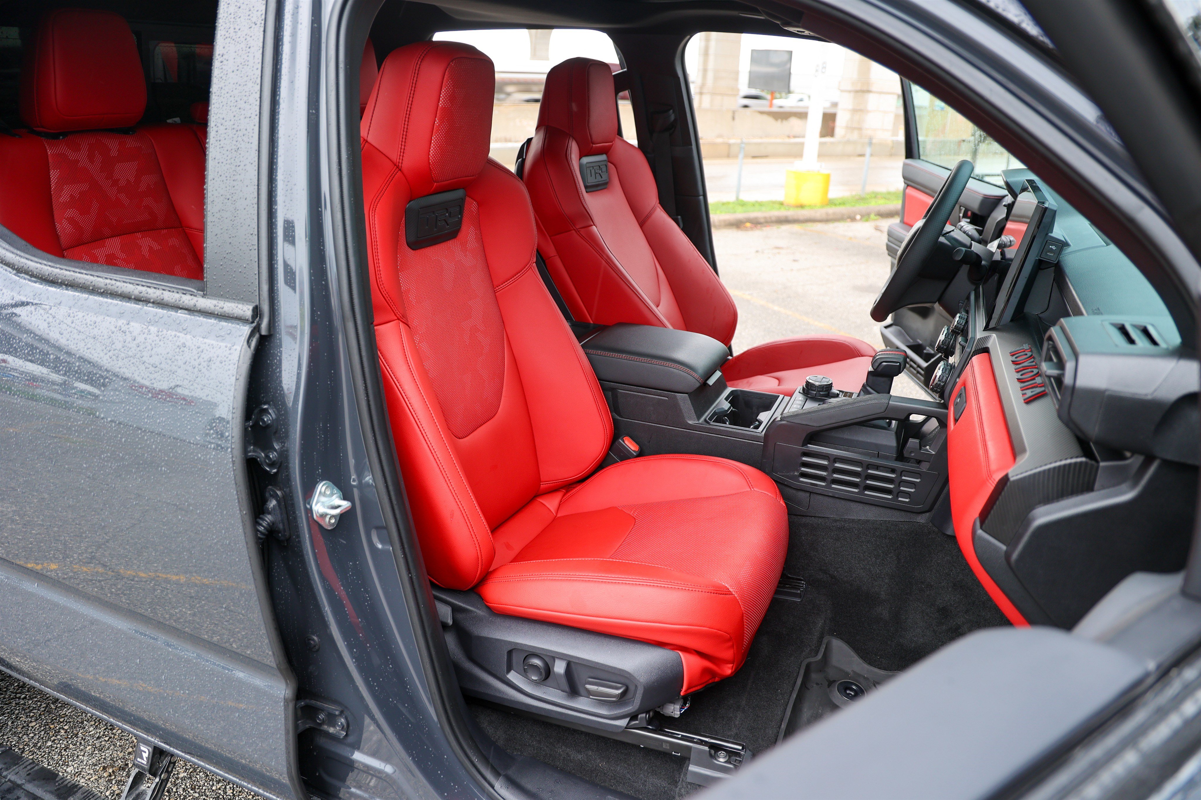Certified 2025 Toyota Tacoma TRD Pro AWD/4WD image 39