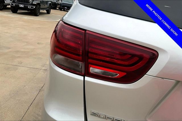 Used 2019 Kia Sorento L image 30