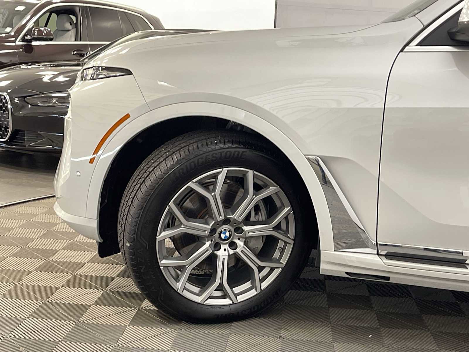 Used 2026 BMW X7 xDrive40i image 4