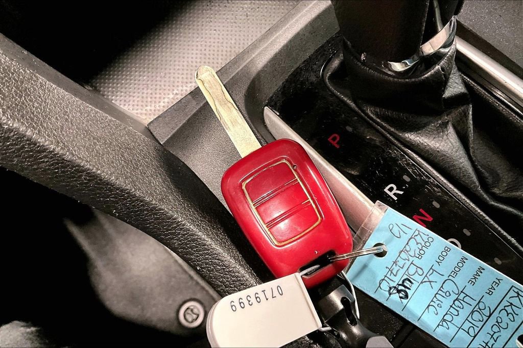 Used 2019 Honda Civic LX image 13