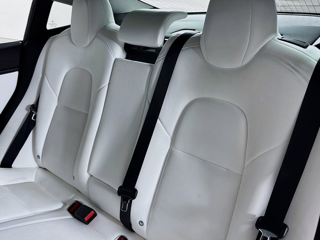 Used 2019 Tesla Model 3 Long Range image 12