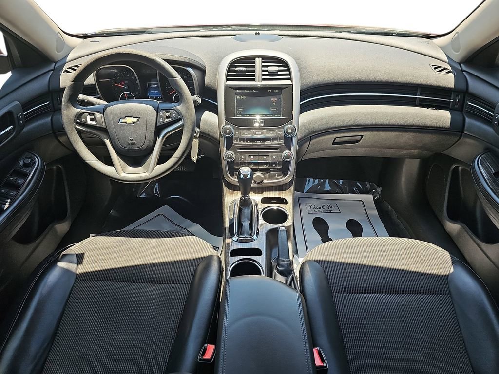 Used 2015 Chevrolet Malibu LT w/ Power Convenience Package FWD image 13