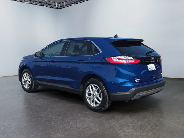 Used 2024 Ford Edge SEL w/ Convenience Package AWD/4WD image 3