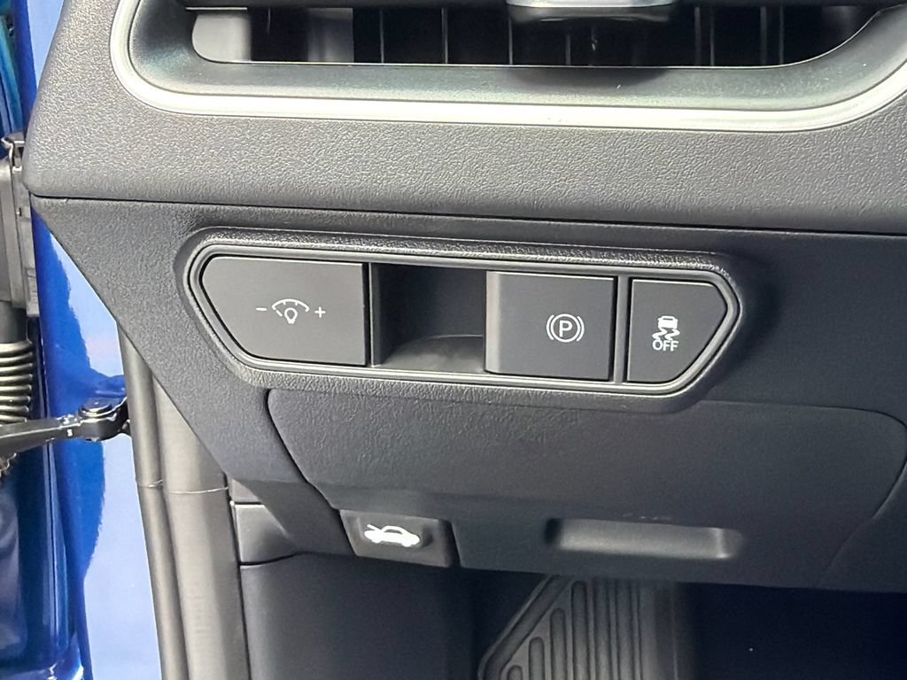New 2026 Kia K4 FWD image 18