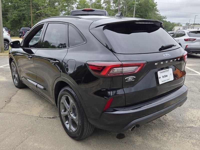 Used 2024 Ford Escape ST-Line w/ Equipment Group 301A FWD image 11
