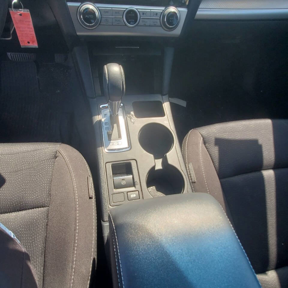 Used 2015 Subaru Legacy 2.5i Premium w/ Moonroof Package image 18