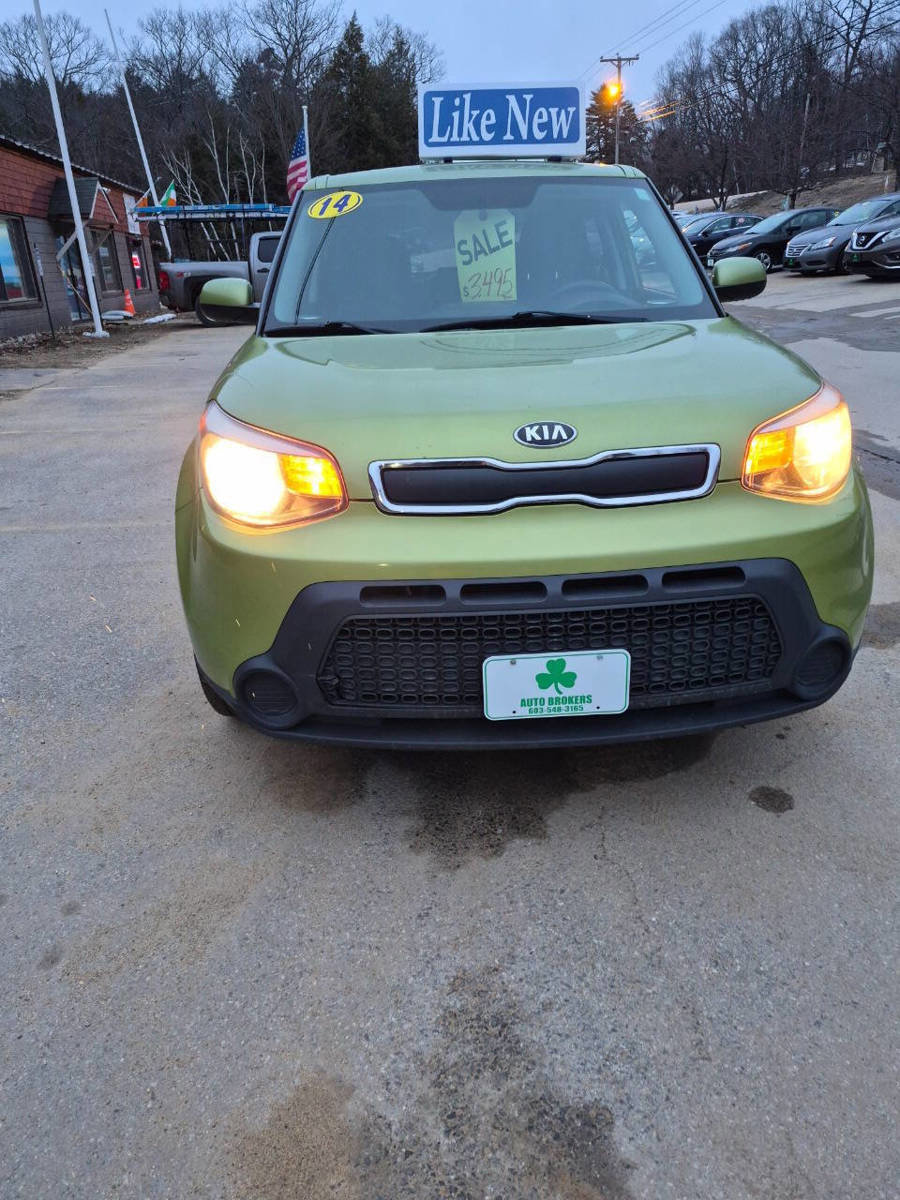 Used 2014 Kia Soul FWD image 3