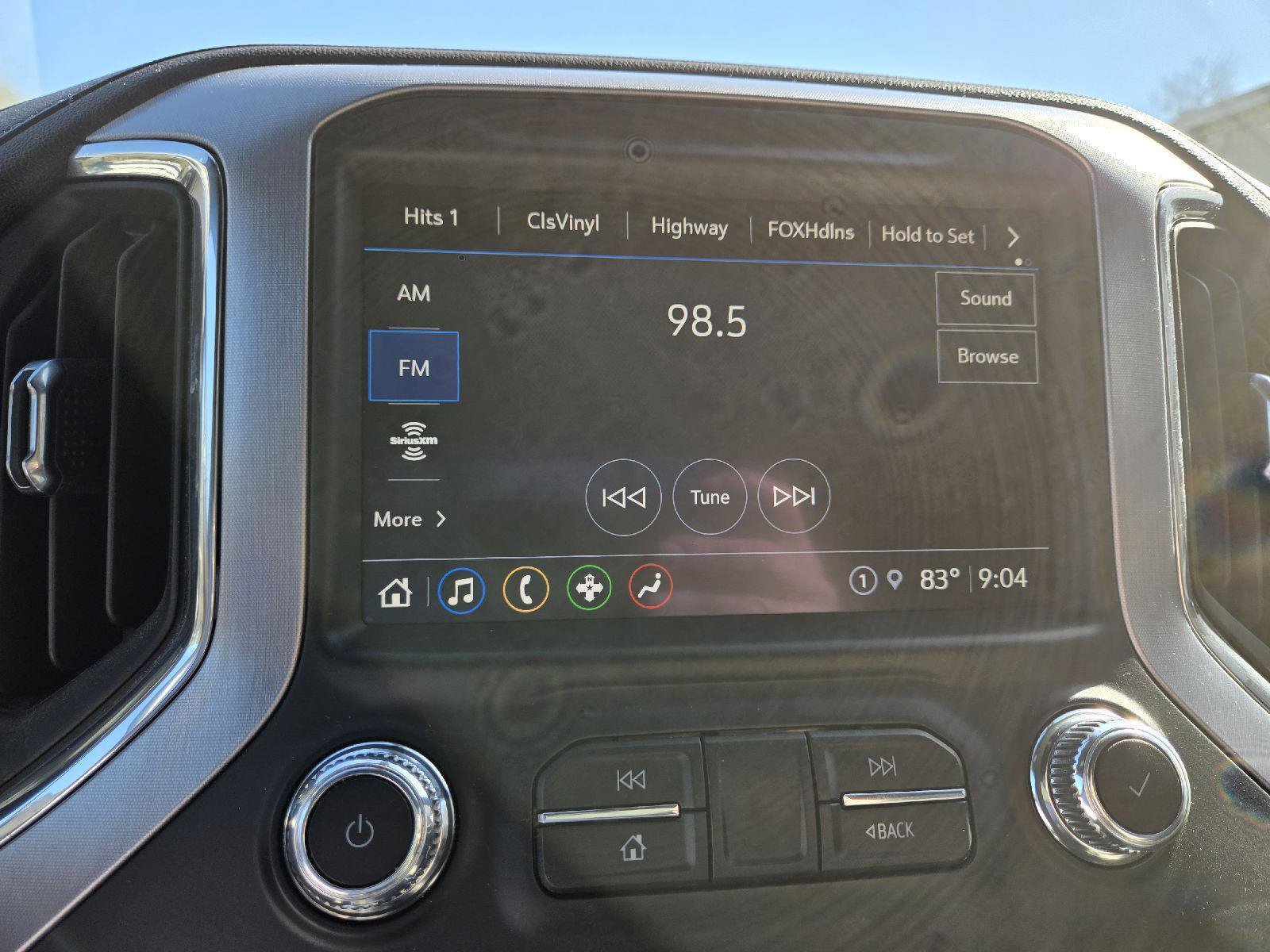 Used 2022 GMC Sierra 2500 SLT w/ SLT Convenience Package image 39