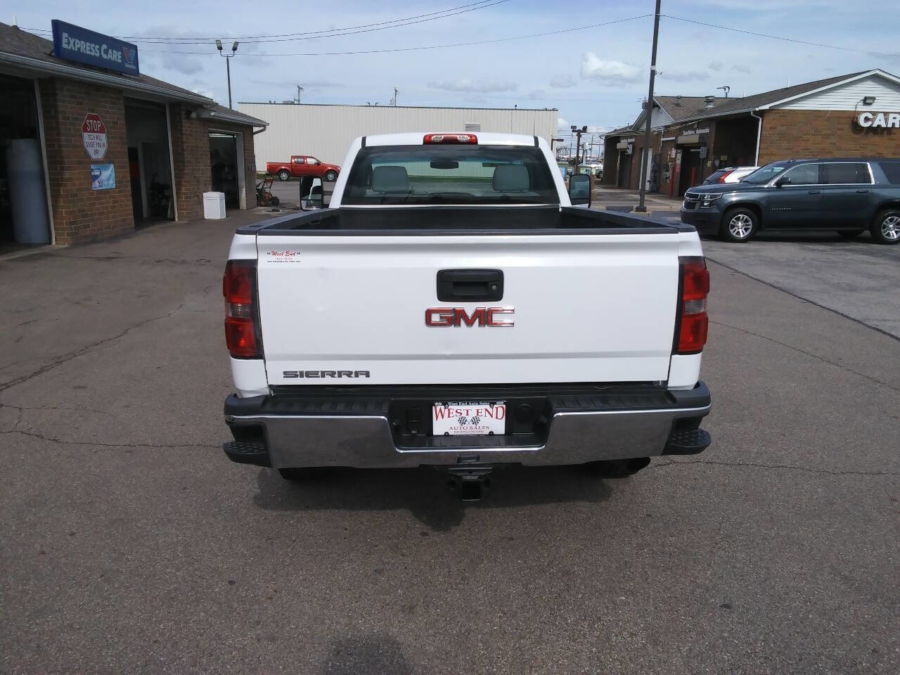 Used 2016 GMC Sierra 3500 4x4 Regular Cab w/ Snow Plow Prep Package image 8