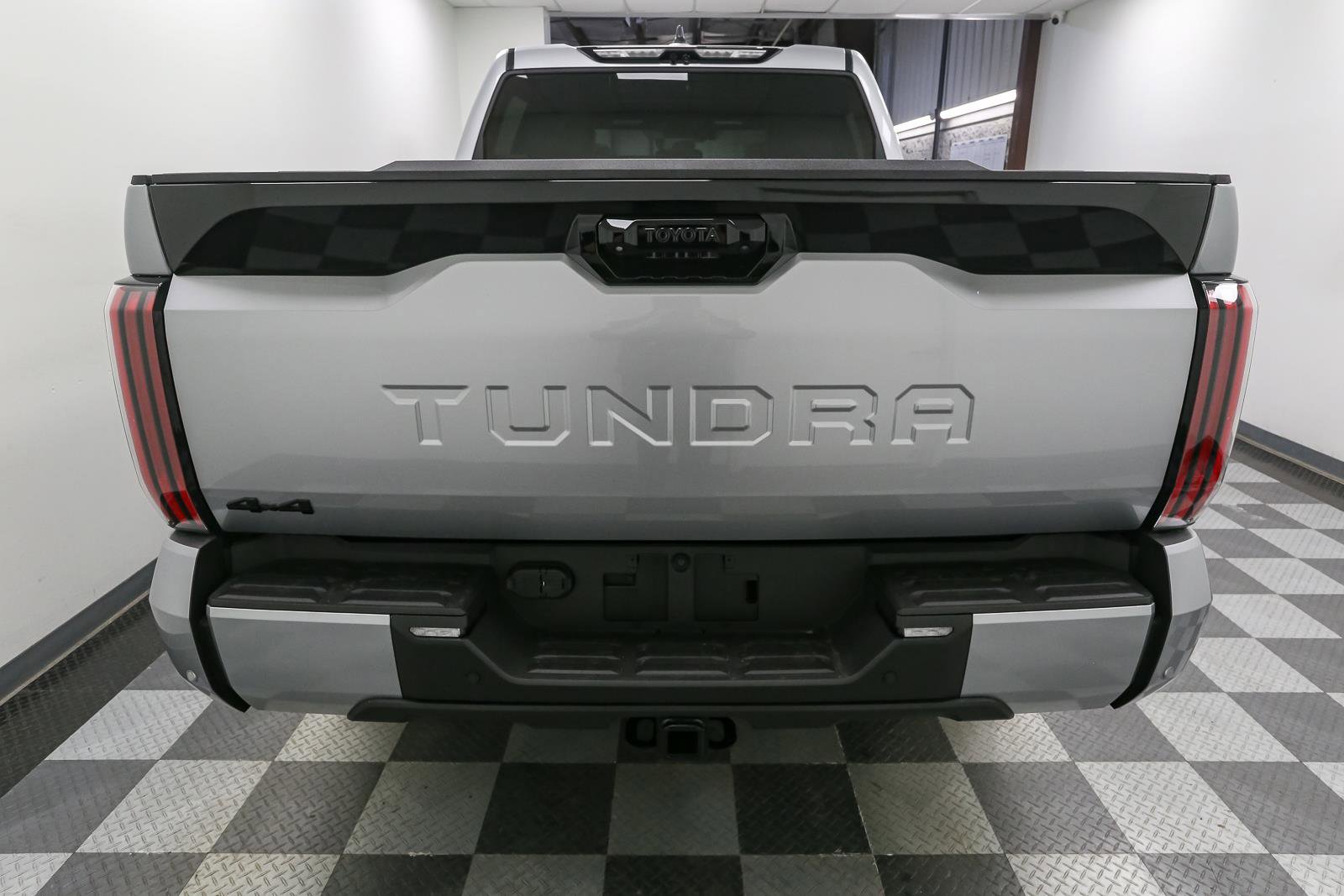 New 2026 Toyota Tundra Platinum image 11