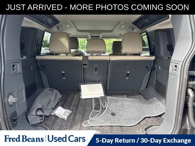 Used 2024 Land Rover Defender 110 S AWD/4WD image 8