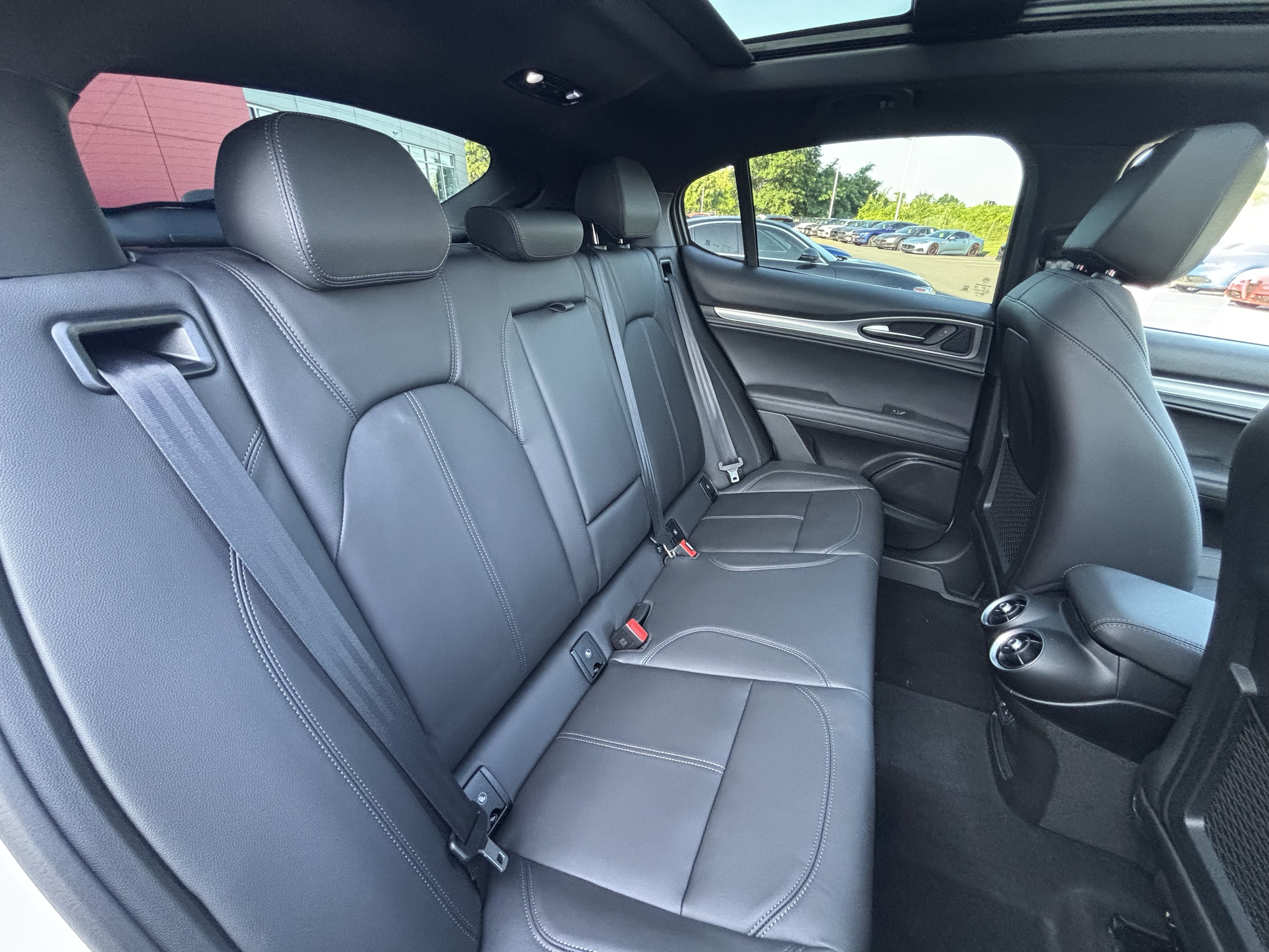New 2026 Alfa Romeo Stelvio Sprint AWD/4WD image 37