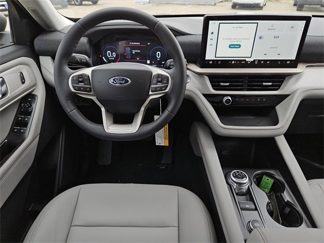 New 2026 Ford Explorer Active image 8