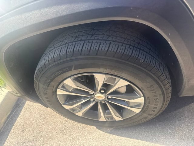 Used 2025 Chevrolet Equinox LT w/ Safety and Technology Package FWD image 10