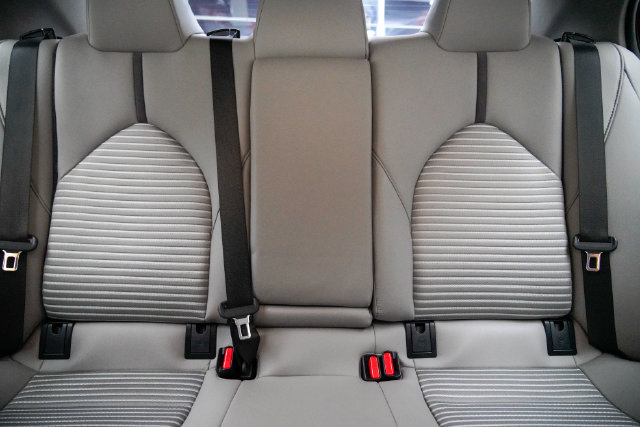 Used 2023 Toyota Camry SE FWD image 19