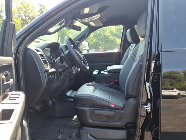 New 2026 RAM 3500 Tradesman AWD/4WD image 13