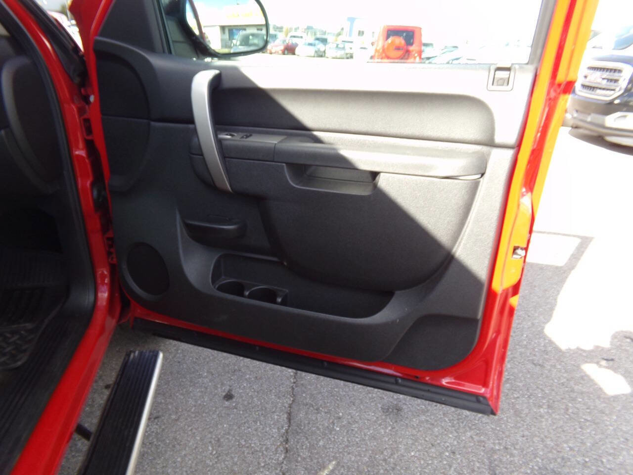 Used 2010 Chevrolet Silverado 1500 LT w/ Power Pack Plus image 25