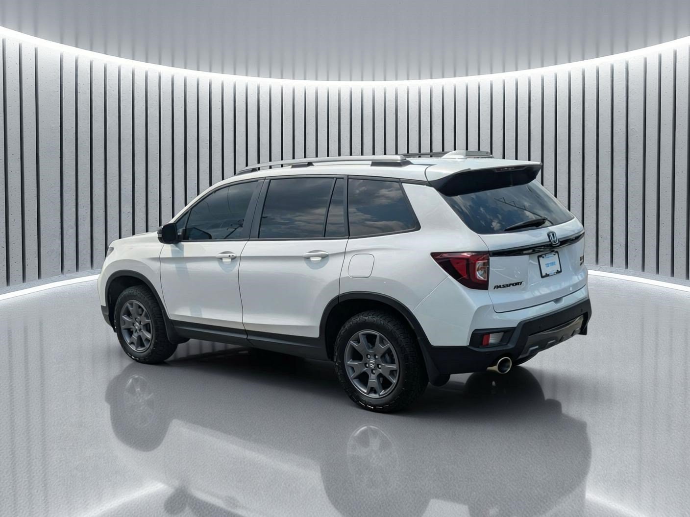 Certified 2024 Honda Passport TrailSport image 8