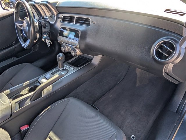 Used 2011 Chevrolet Camaro LT image 13