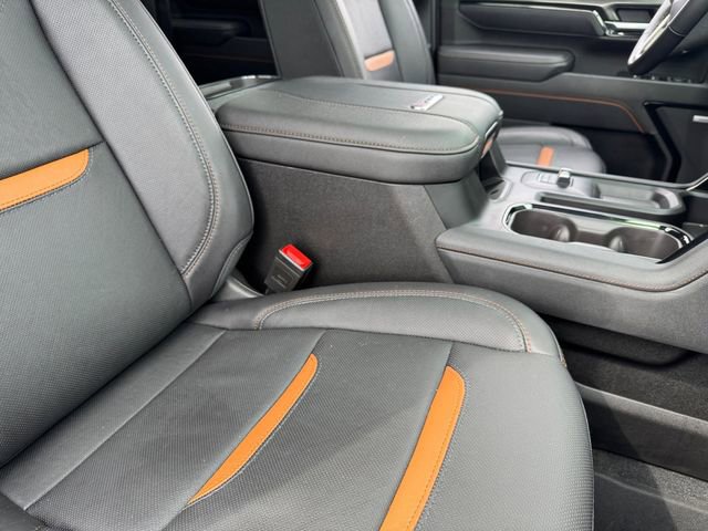 Used 2025 GMC Sierra 2500 AT4 w/ AT4 Premium Plus Package image 26