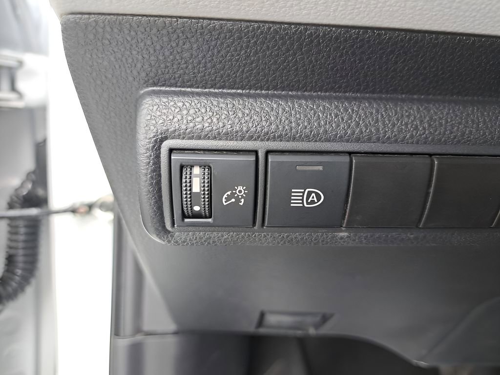 Certified 2024 Toyota Corolla SE w/ SE Premium Package image 29