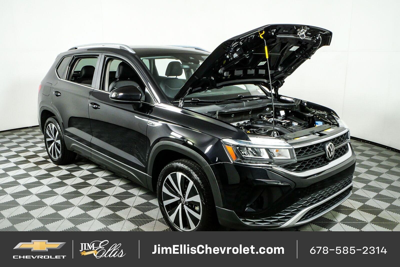 Used 2023 Volkswagen Taos SE FWD image 33