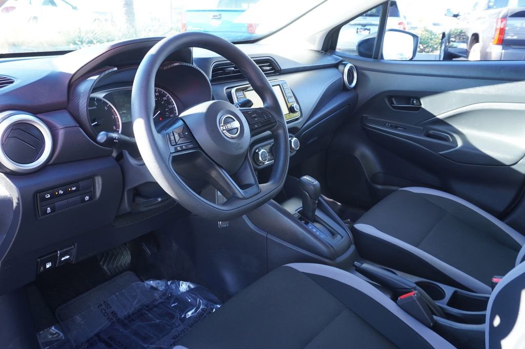 Certified 2025 Nissan Versa S w/ Trunk Package image 15