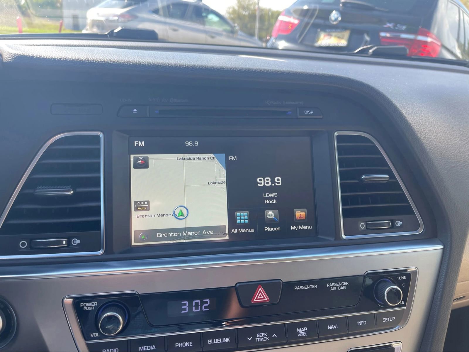 Used 2016 Hyundai Sonata Limited w/ Option Group 02 FWD image 15