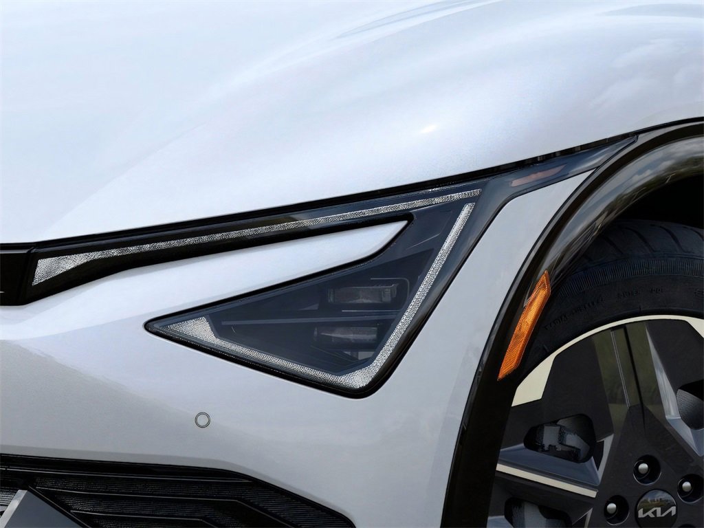 New 2025 Kia EV6 Light image 10