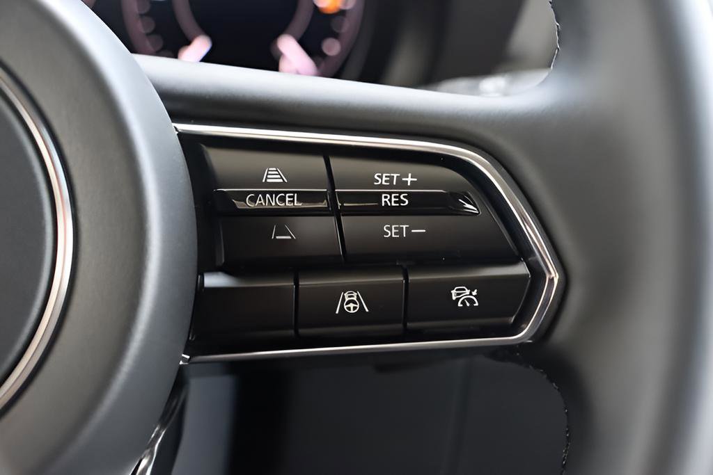 New 2025 MAZDA CX-70 Plug-In Hybrid w/ Premium Pkg AWD/4WD image 25