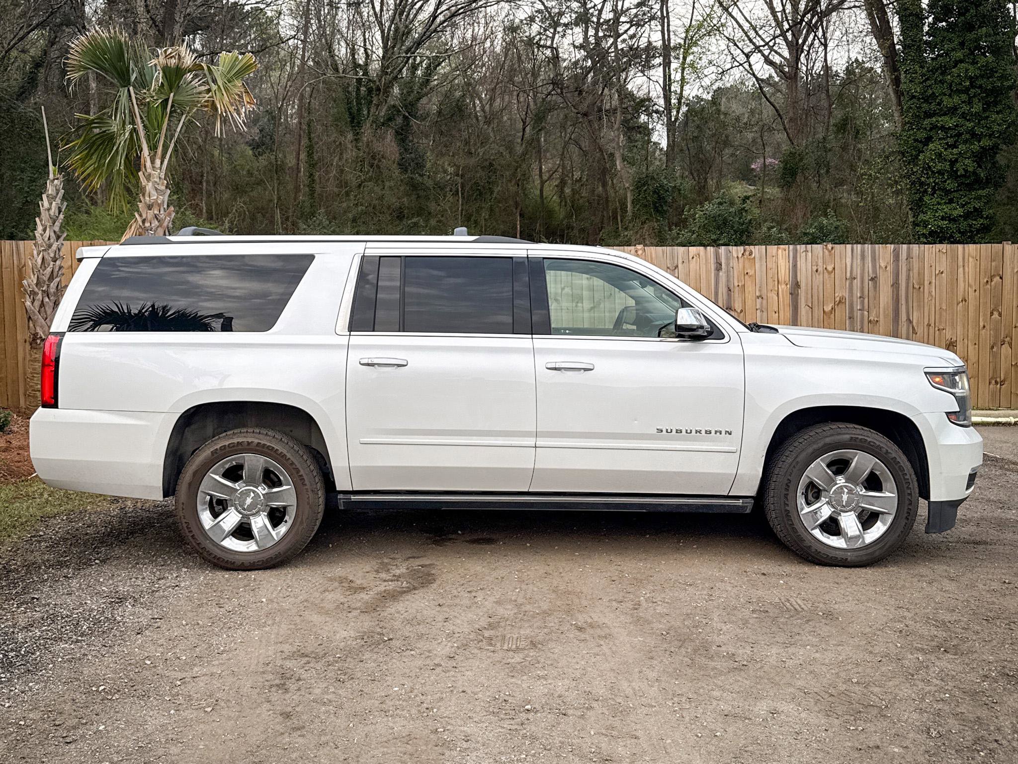Used 2017 Chevrolet Suburban Premier AWD/4WD image 14
