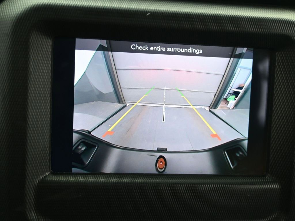 Used 2023 Jeep Gladiator Sport image 18