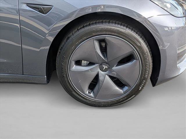 Used 2021 Tesla Model 3 Standard Range Plus image 21