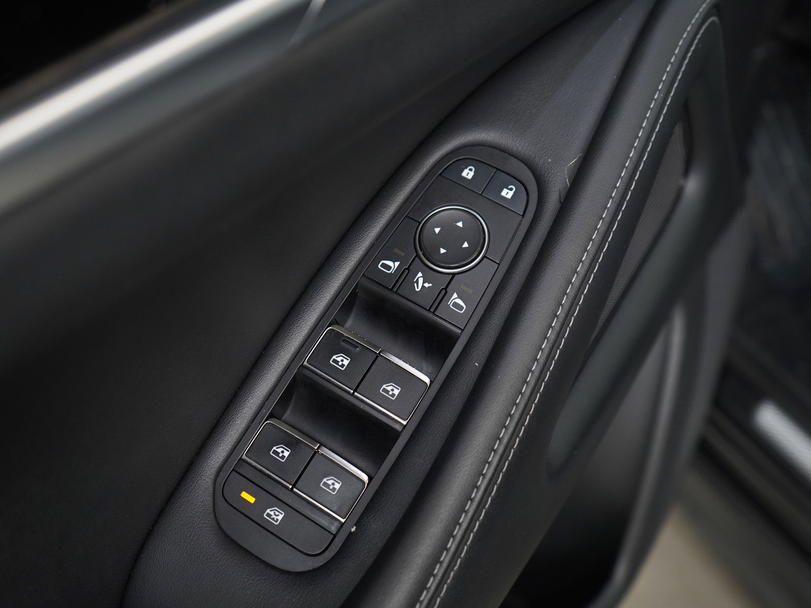 Used 2023 INFINITI QX60 Pure image 23