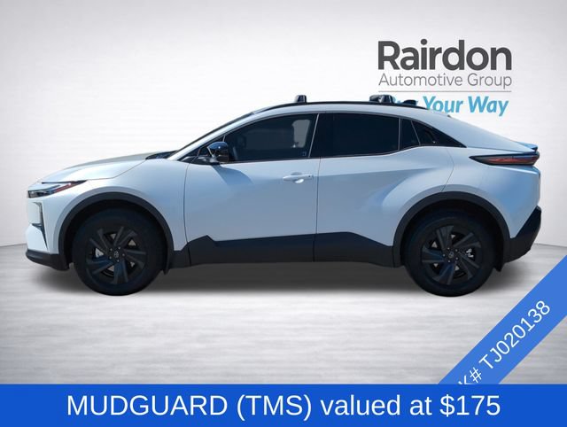 Used 2026 Toyota C-HR AWD/4WD image 4