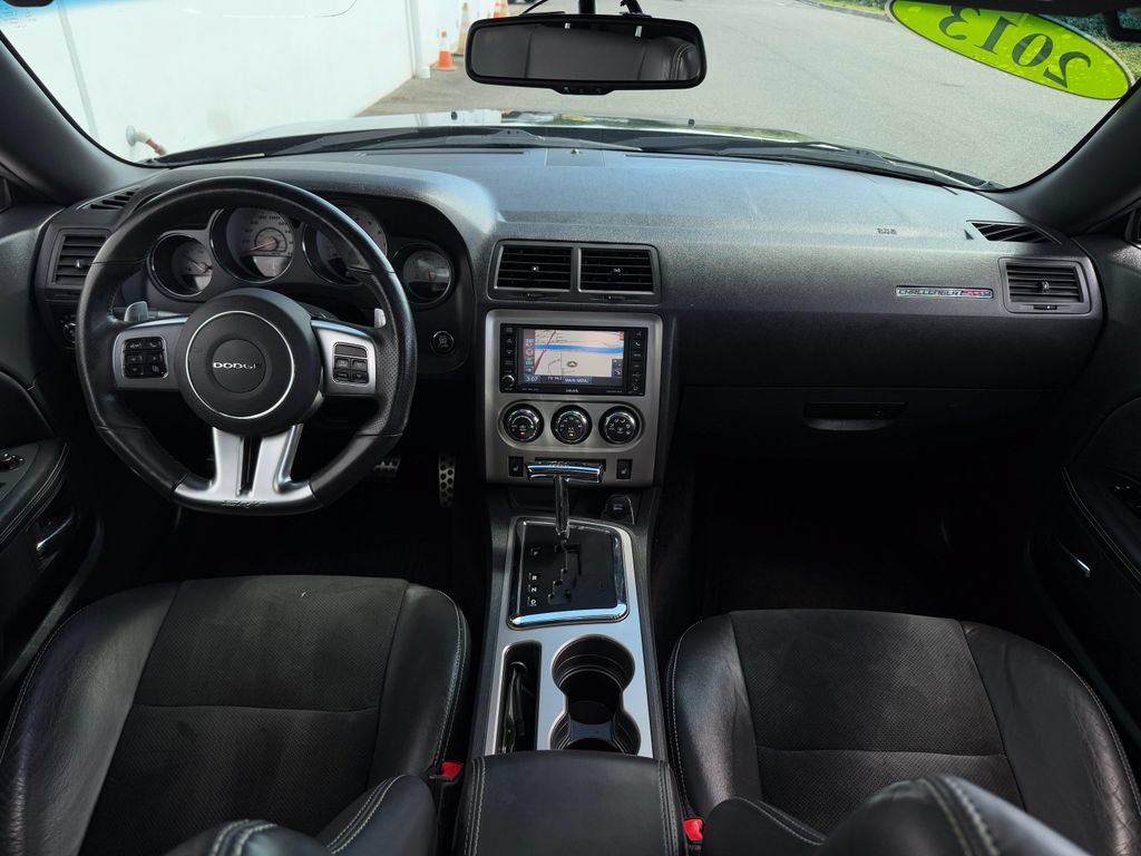 Used 2013 Dodge Challenger SRT8 w/ Harman Kardon Audio Group RWD image 12