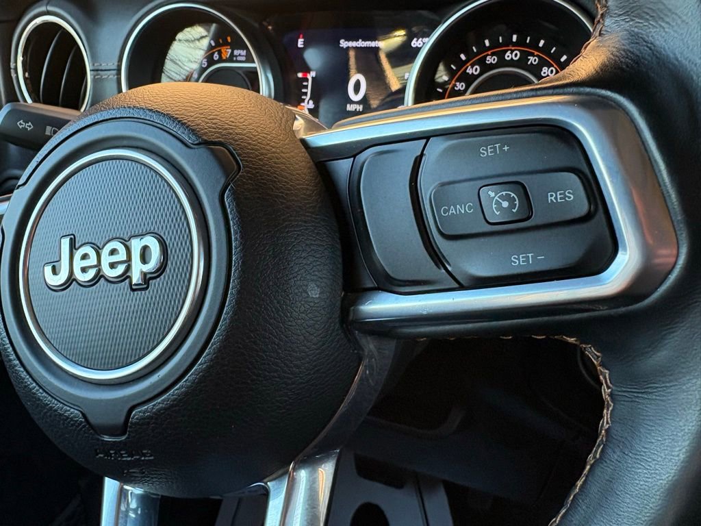 Used 2021 Jeep Gladiator Overland image 26