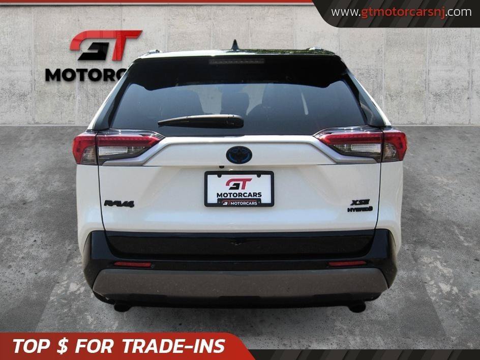 Used 2021 Toyota RAV4 XSE AWD/4WD image 6