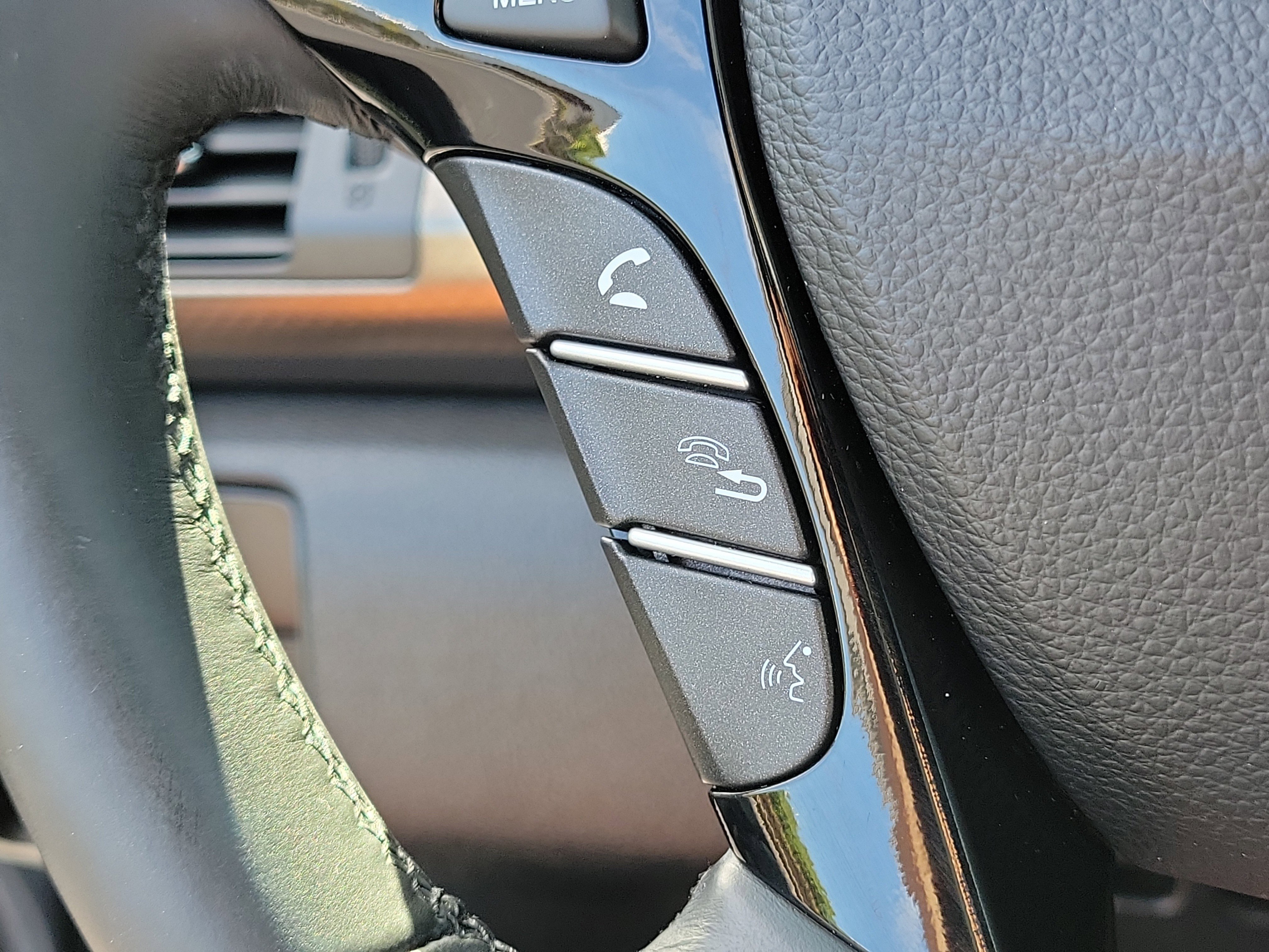 Used 2017 Honda Accord EX-L image 28