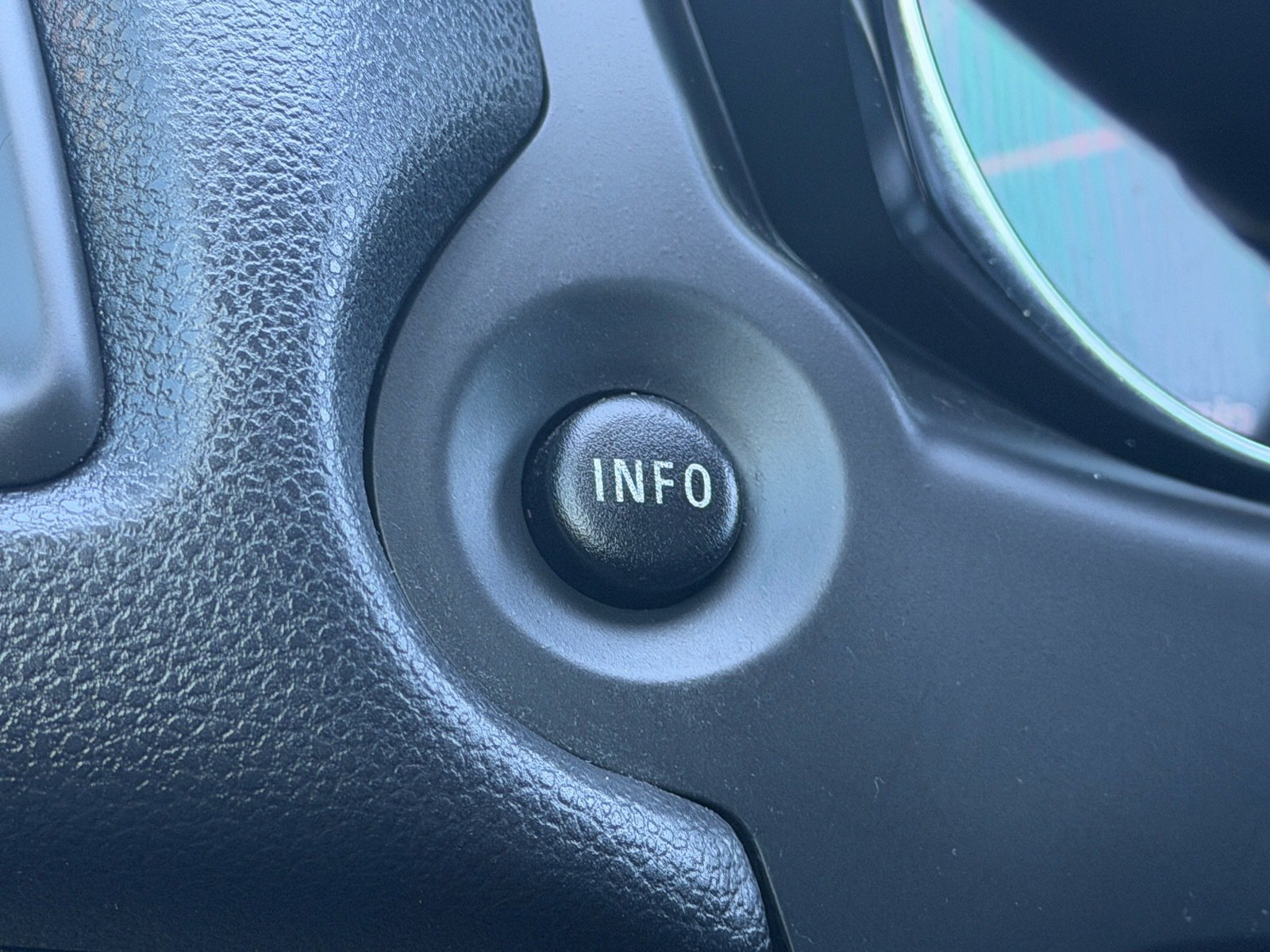 Used 2013 Mitsubishi Outlander Sport SE FWD image 31