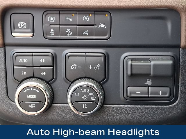 Used 2026 Chevrolet Tahoe High Country AWD/4WD image 9