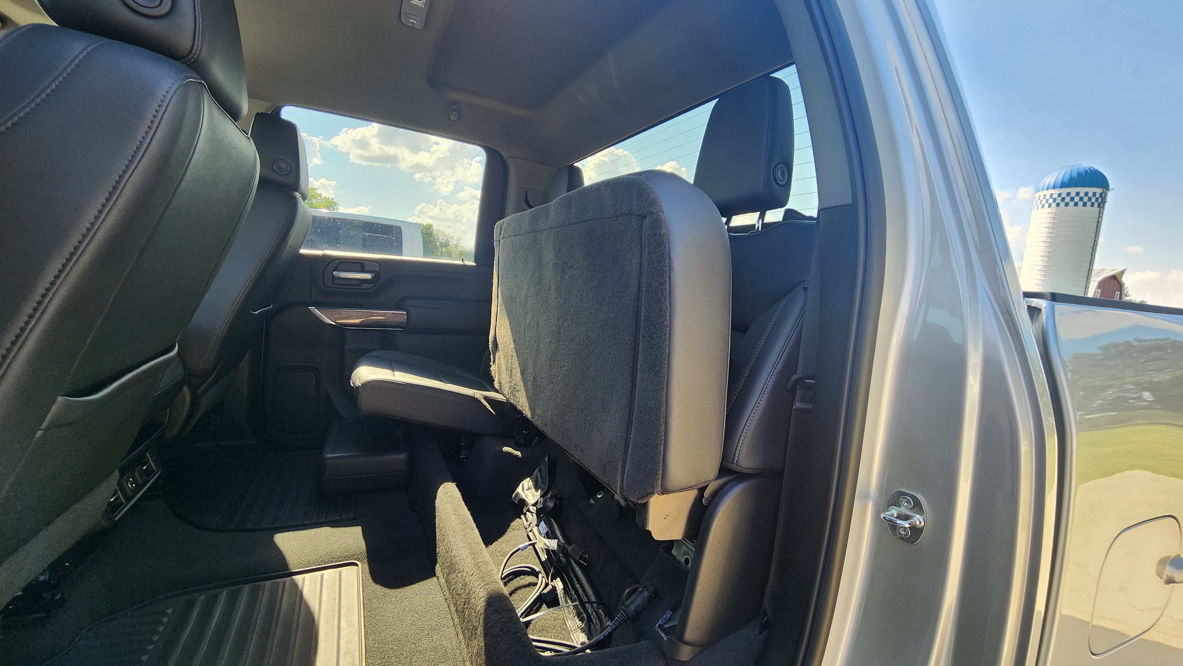 Certified 2022 Chevrolet Silverado 2500 LTZ w/ Gooseneck/5TH Wheel Package AWD/4WD image 18