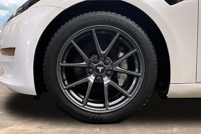 Used 2021 Tesla Model 3 Long Range image 32