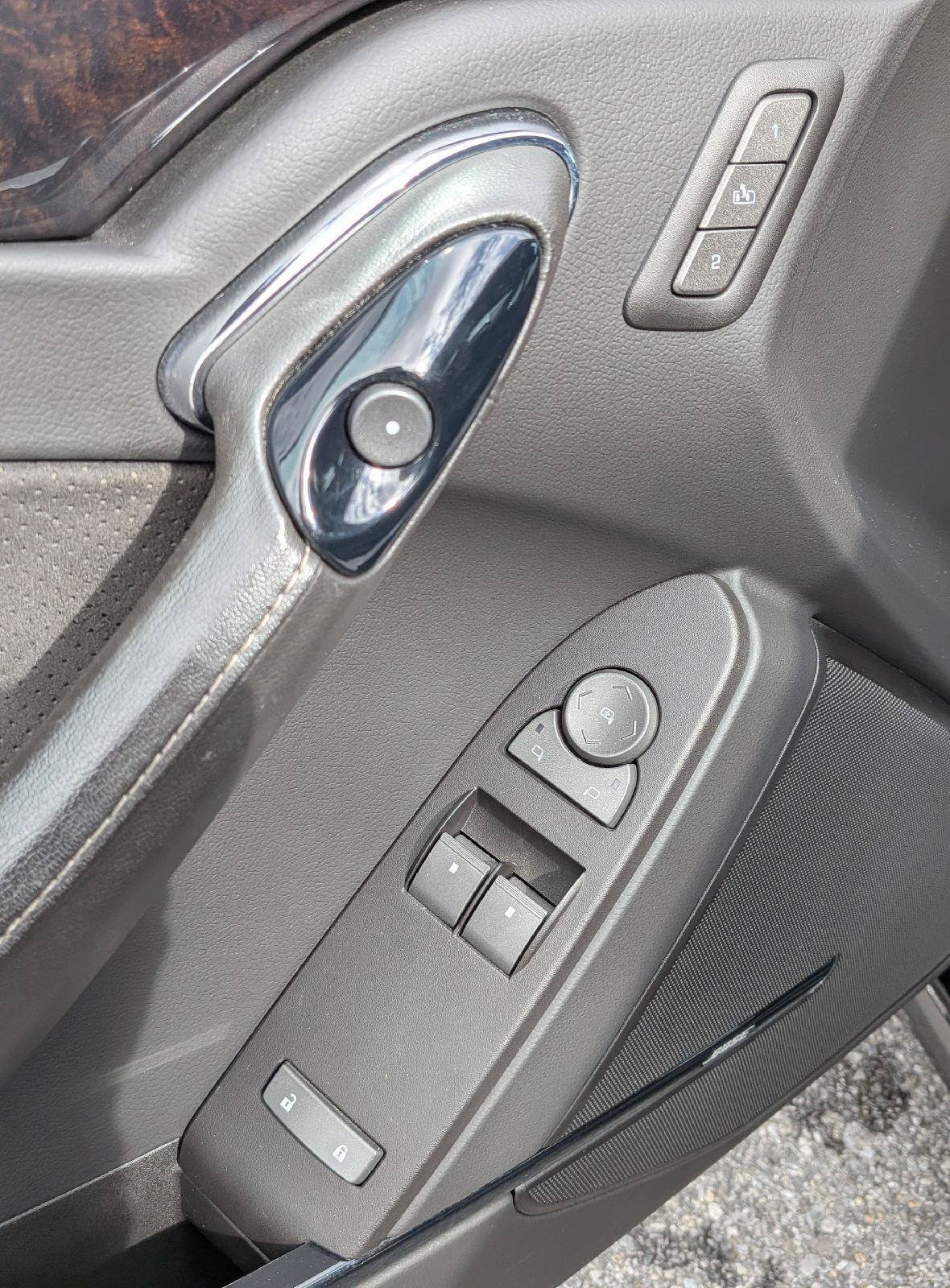 Used 2013 Cadillac CTS V w/ Wood Trim Package RWD image 15
