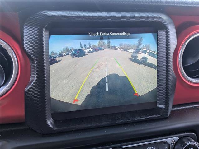 Used 2021 Jeep Wrangler Unlimited Rubicon w/ Xtreme Recon 35" Tire Package AWD/4WD image 19