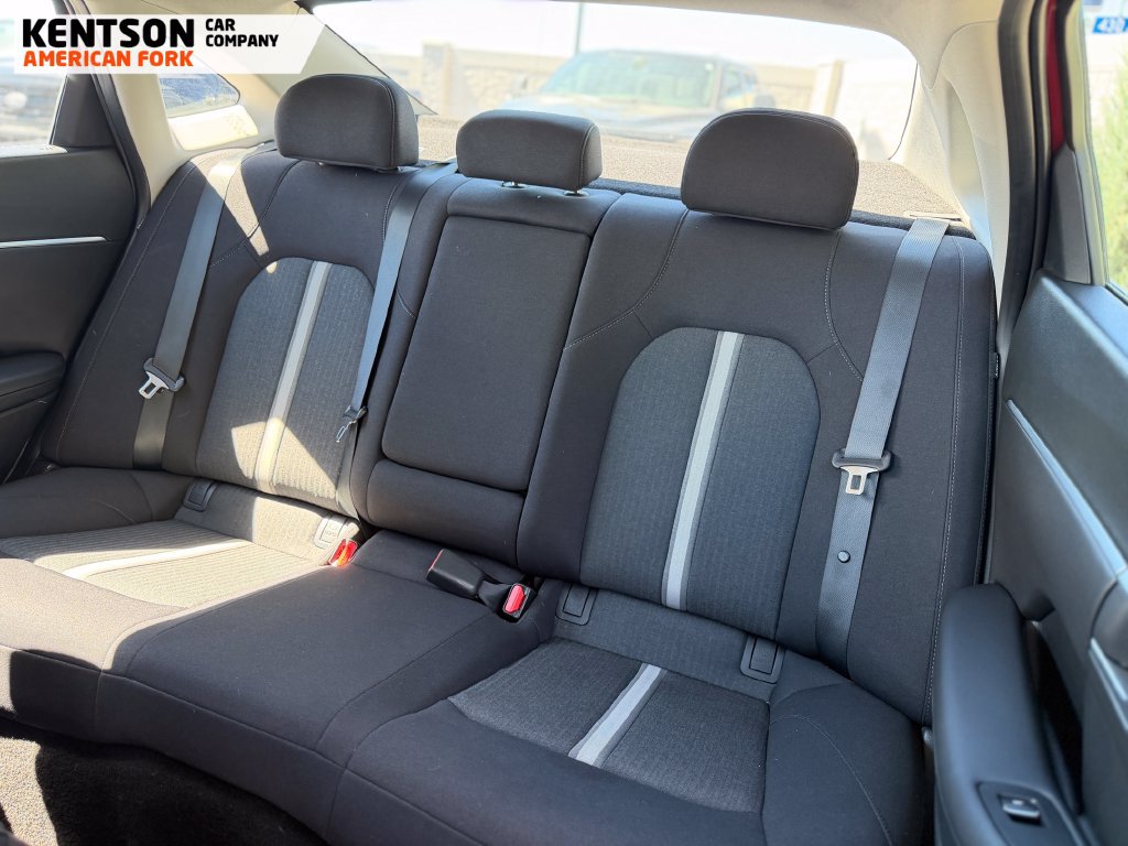 Used 2025 Hyundai Sonata SEL FWD image 29